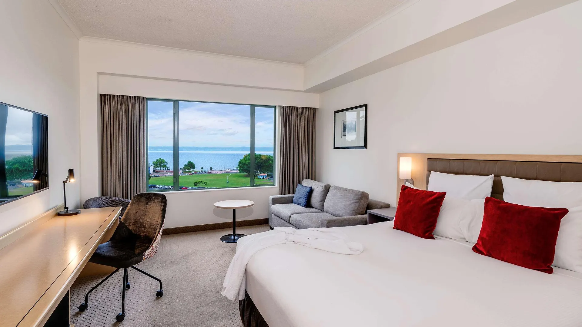 Hotel Novotel Rotorua Lakeside