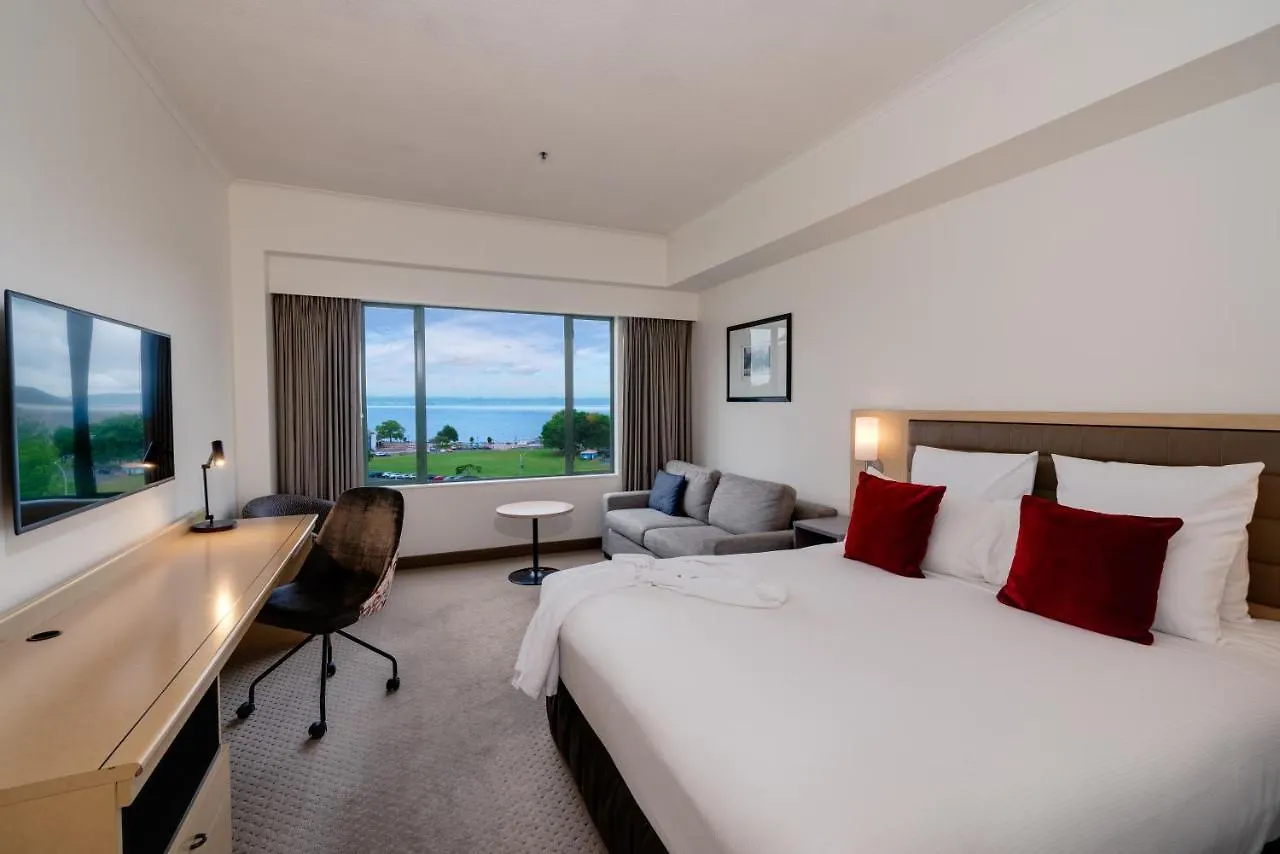 Hotel Novotel Rotorua Lakeside