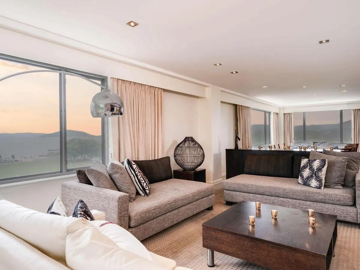 Novotel Rotorua Lakeside 4*,  Yeni Zelanda